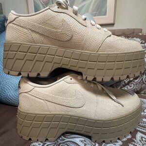 Air Jordan 1 Brooklyn Low Platform Desert Camo Rattan Boots - Women's Size 12